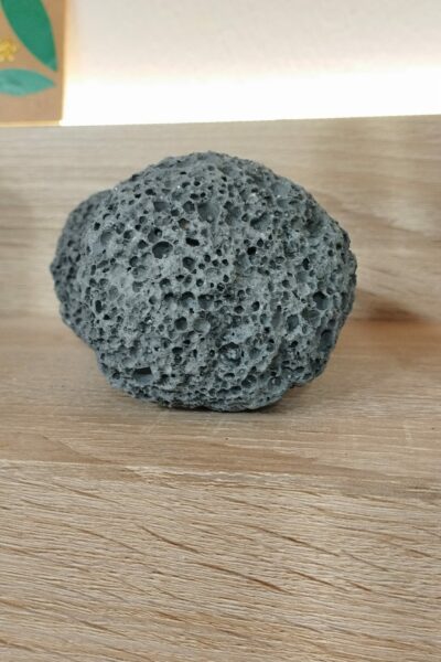 Pierre ponce volcanique